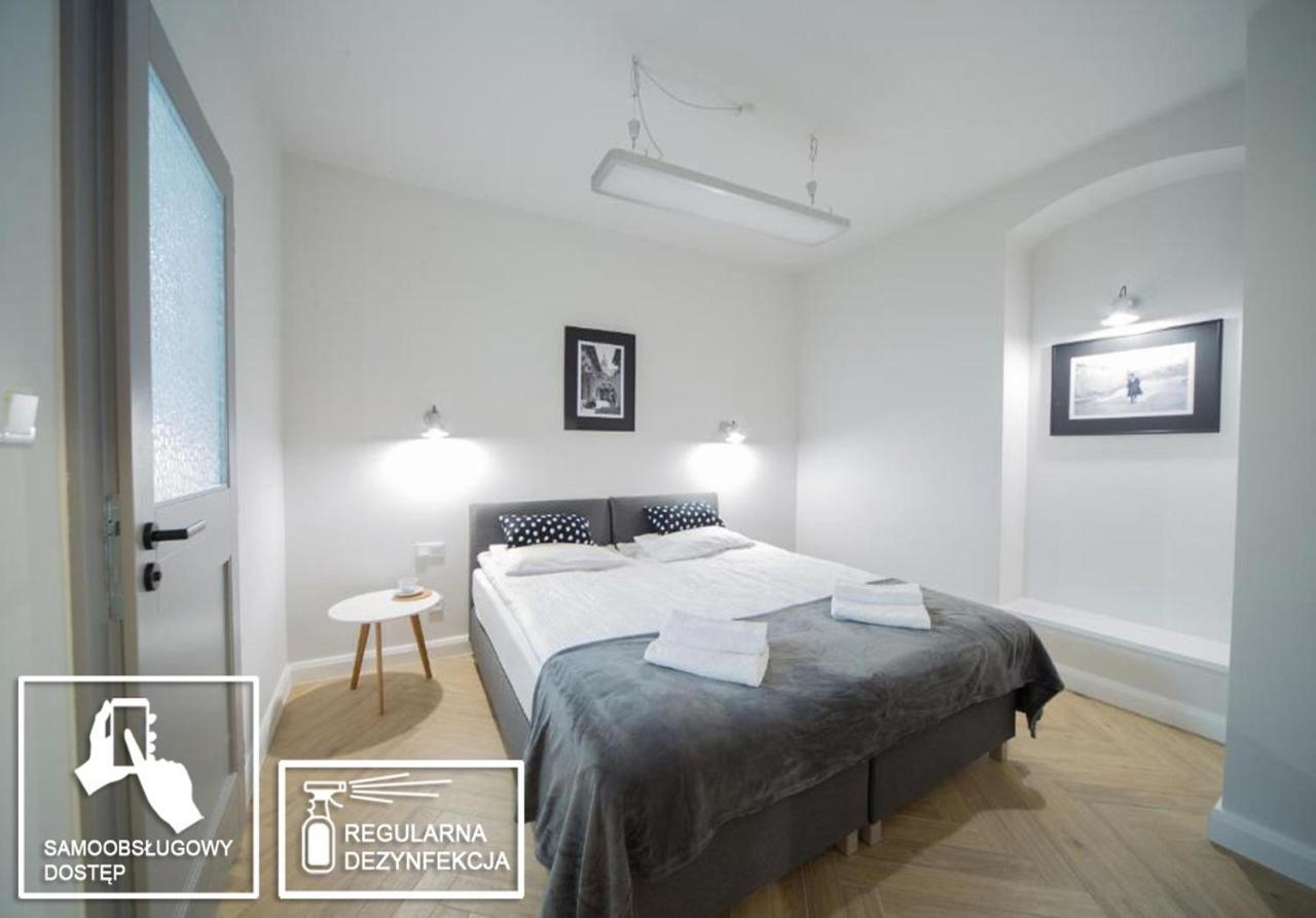 M5 Main Square Stylish One Bedroom Krakow Ngoại thất bức ảnh